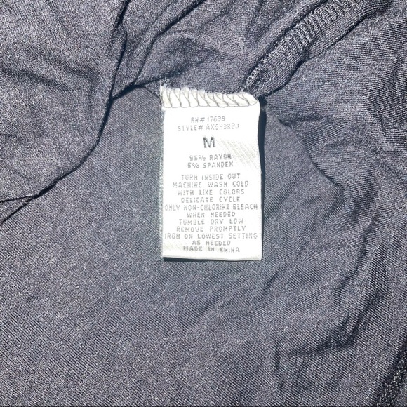 Signature by Sangria Black Dress - Picture 6 of 6